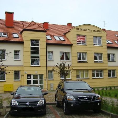 Apartment With Terrace Rewal Exteriör bild